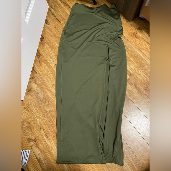 Women’s Bottoms bundle - Picture 3 of 3